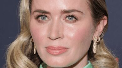 www.theindiaprint.com emily blunt of oppenheimer will take a break from acting for her daughters https prod.static9.net 11zon