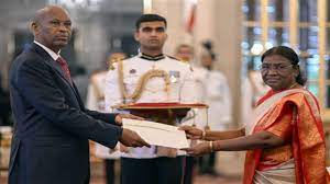 www.theindiaprint.com the president of murmu accepts credentials from five nation envoys download 2023 07 19t182608.158