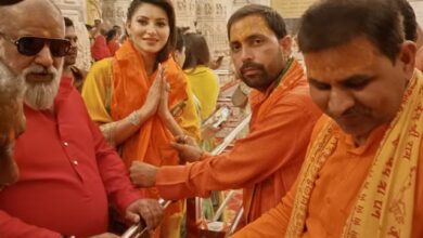 theindiaprint.com at the ayodhya ram mandir urvashi rautela prays and takes pictures with a pujari t