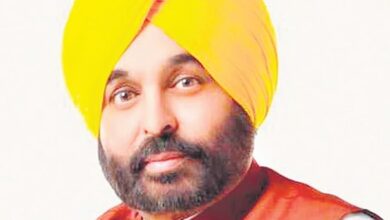 theindiaprint.com punjab chief minister criticizes sunny deols absence in chandigarh diary newindian