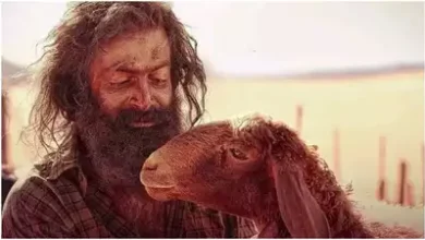 theindiaprint.com review of aadujeevitham by netizens see the comments that prithviraj sukumaran fou