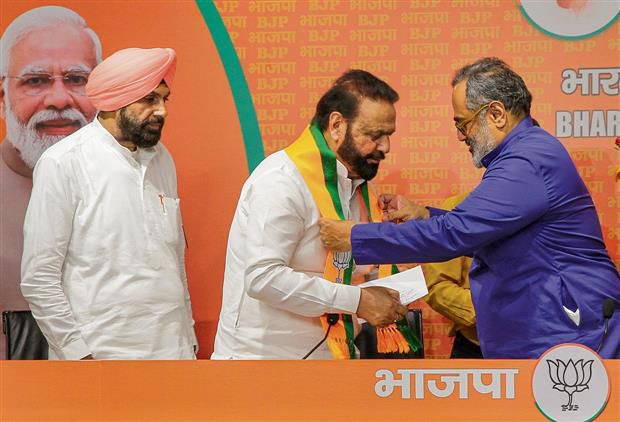A cousin of Ram Rahim joins the BJP