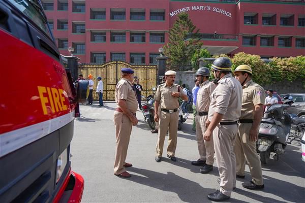 At least 100 Delhi NCR schools have received bomb threats; investigations revealed nothing, according to police